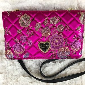 NWT Betsey Johnson Crossbody purse